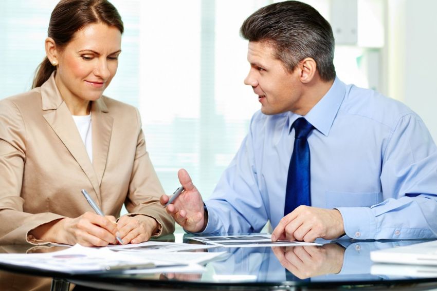 businesswoman listening her client